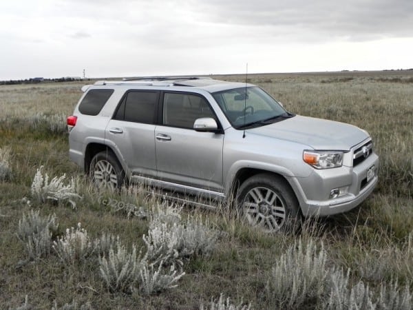 2013 Toyota 4Runner right side weeds 1 AOA800px