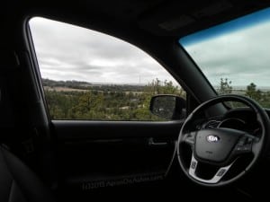 2014 Kia Sorento - view out window AOA800px