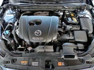 2014 Mazda6 - engine wcover AOA1200px