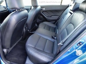 2014 Kia Forte - backseats AOA1200px