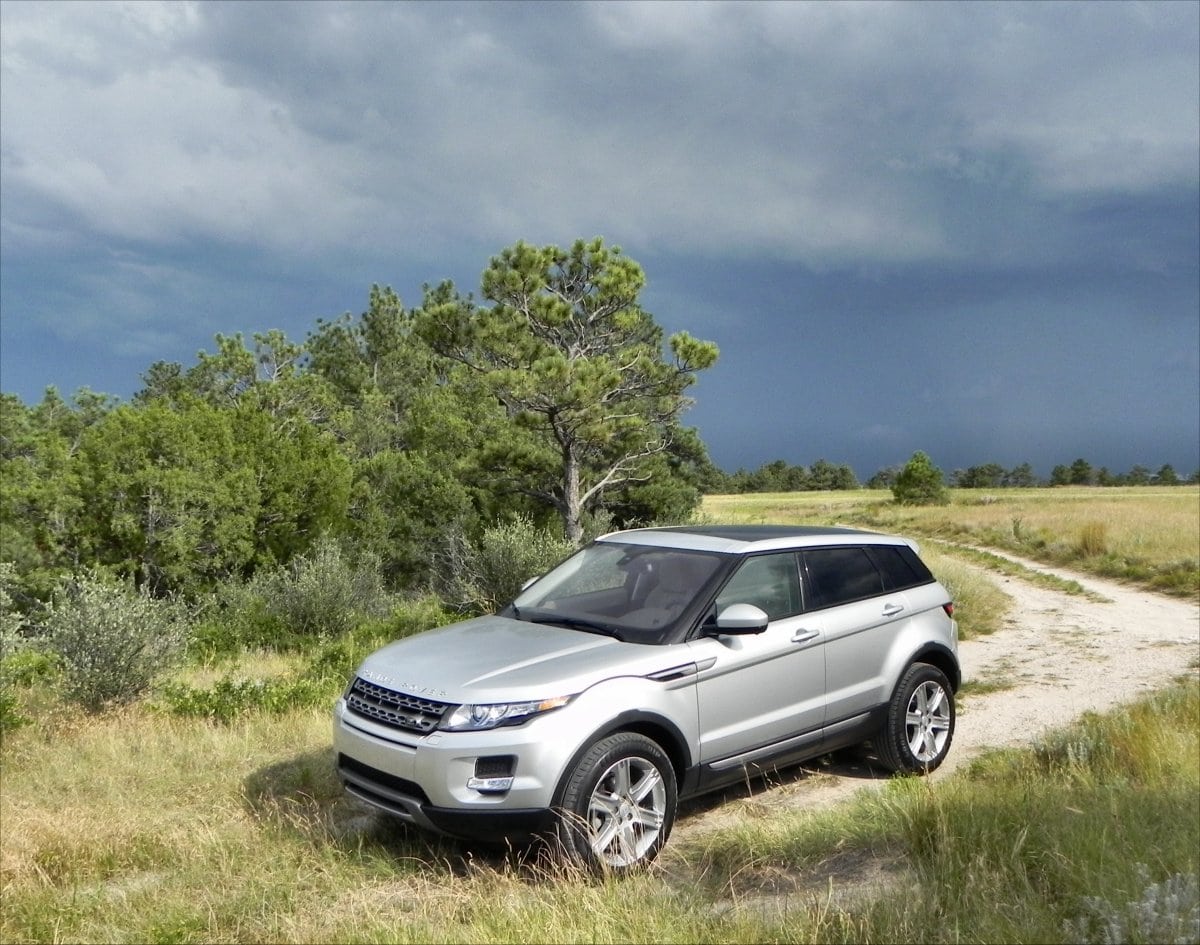 Auto review: 2015 Range Rover Evoque is well-behaved on drive to French  Lick Concours d'Elegance