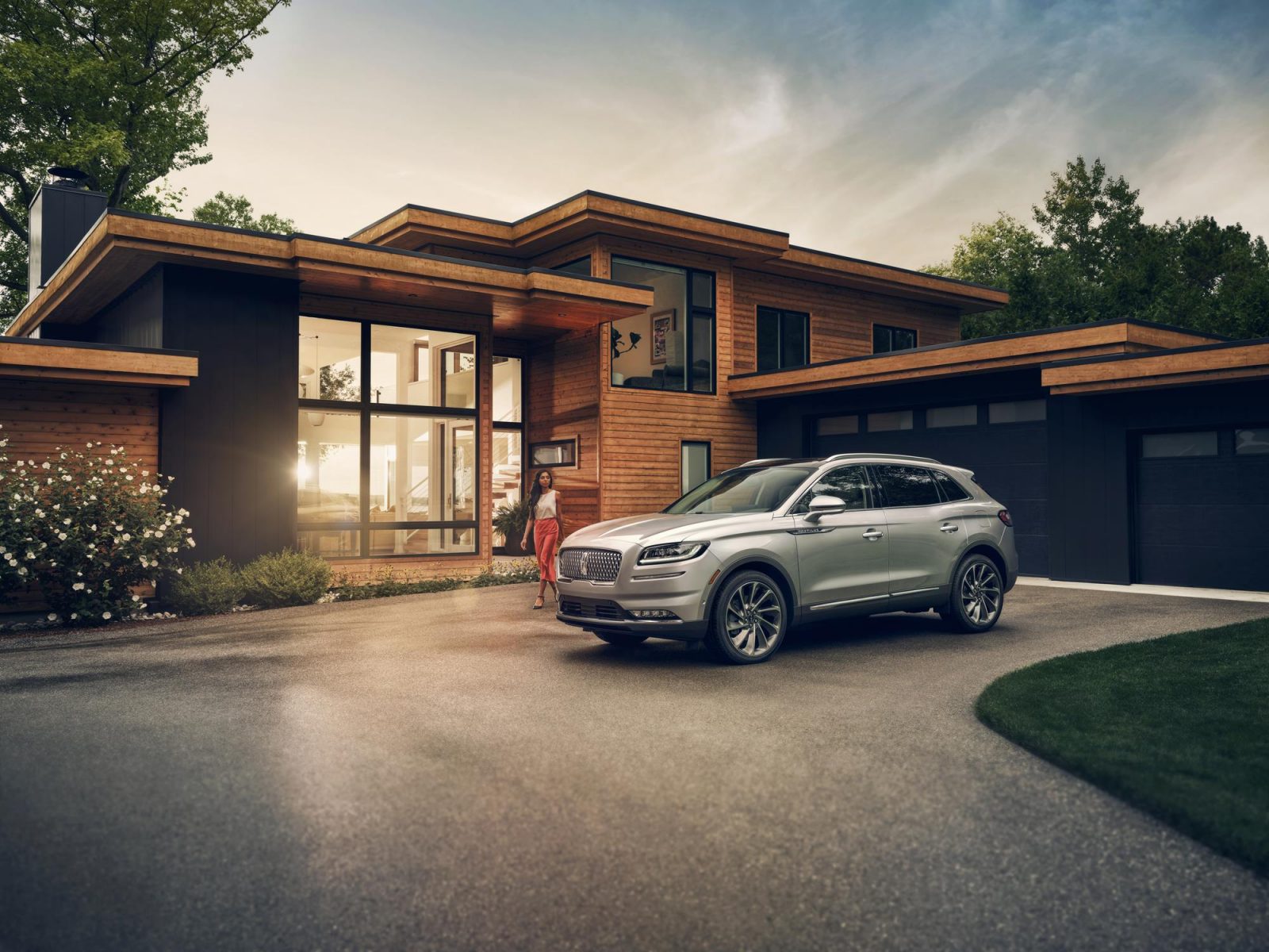 Lincoln Launches New Nautilus SUV CarNewsCafe