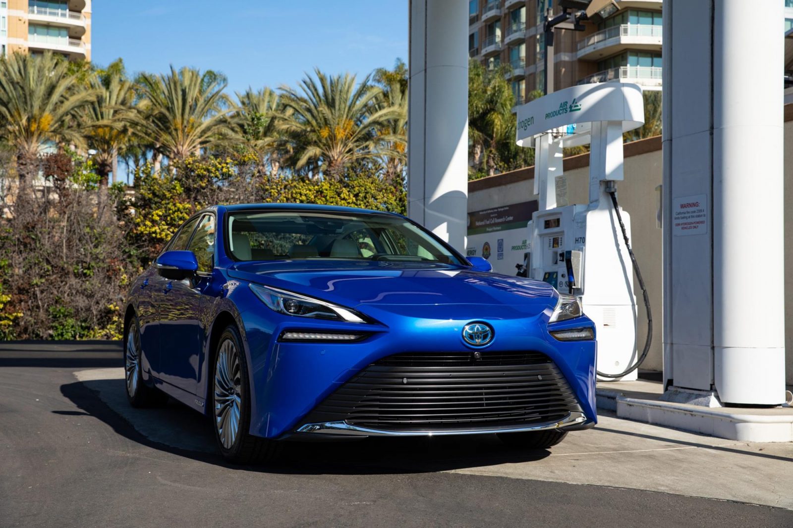 Toyota Introduces SecondGeneration Mirai Fuel Cell Electric Vehicle
