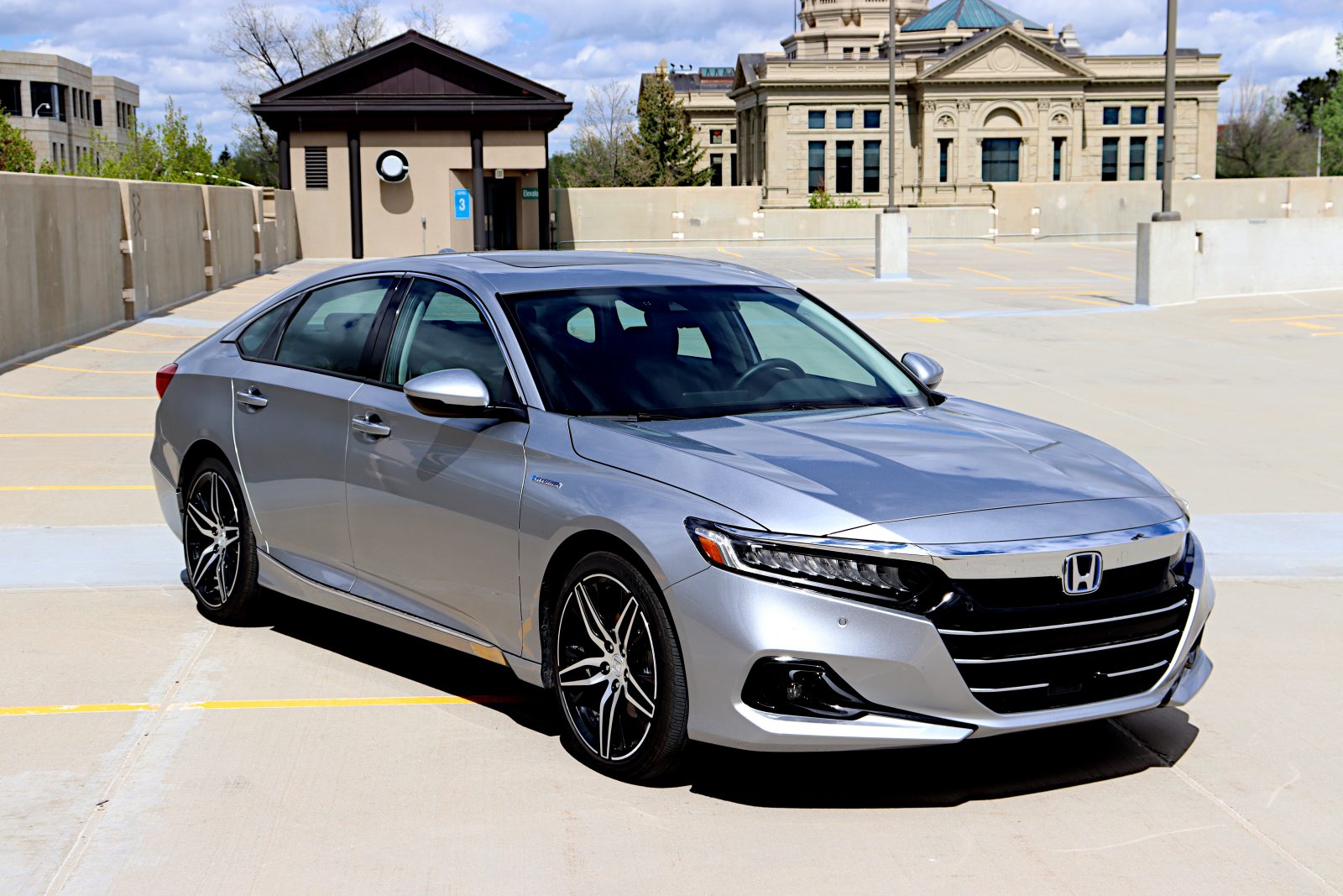 Review: 2021 Honda Accord Hybrid is, well, a hybrid Accord - CarNewsCafe