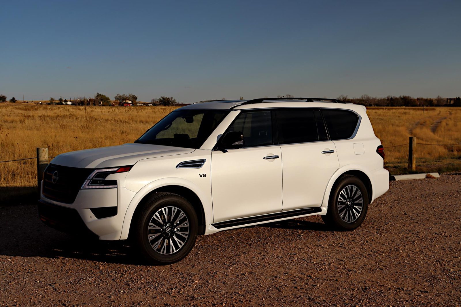 Review: 2022 Nissan Armada Gets Bigger Tech and Style – CarNewsCafe